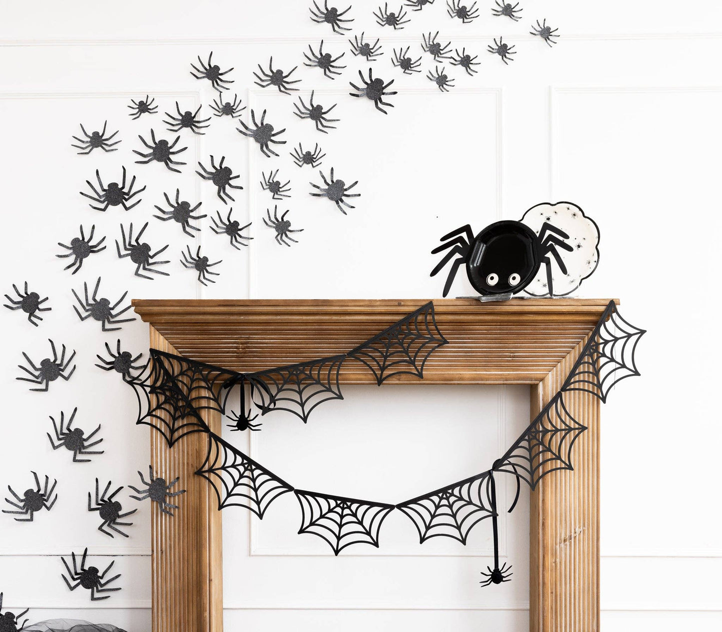 Tiny Spider Paper Plate (8 Count)