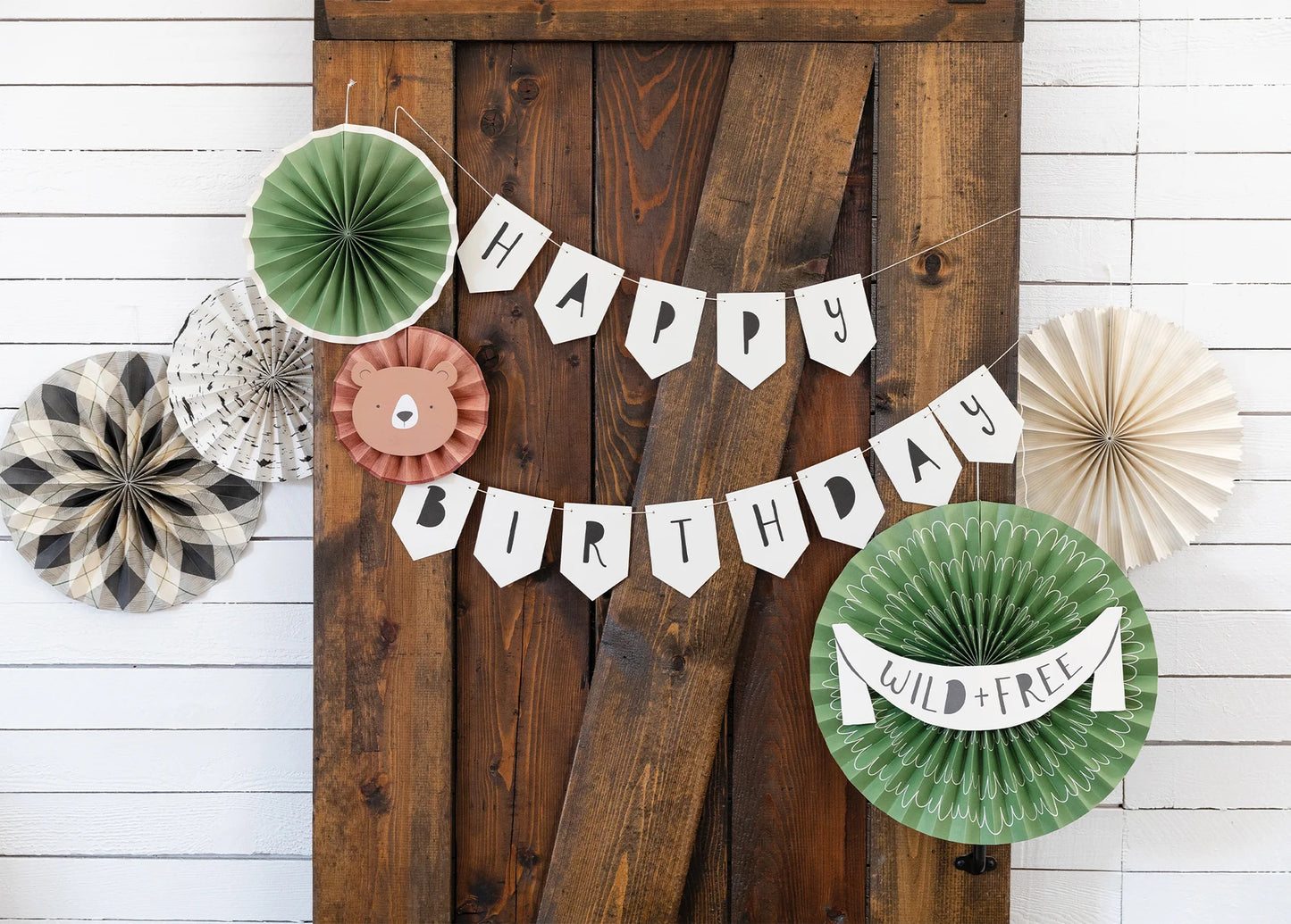 Adventure Awaits Party Fan Set (6 Count)