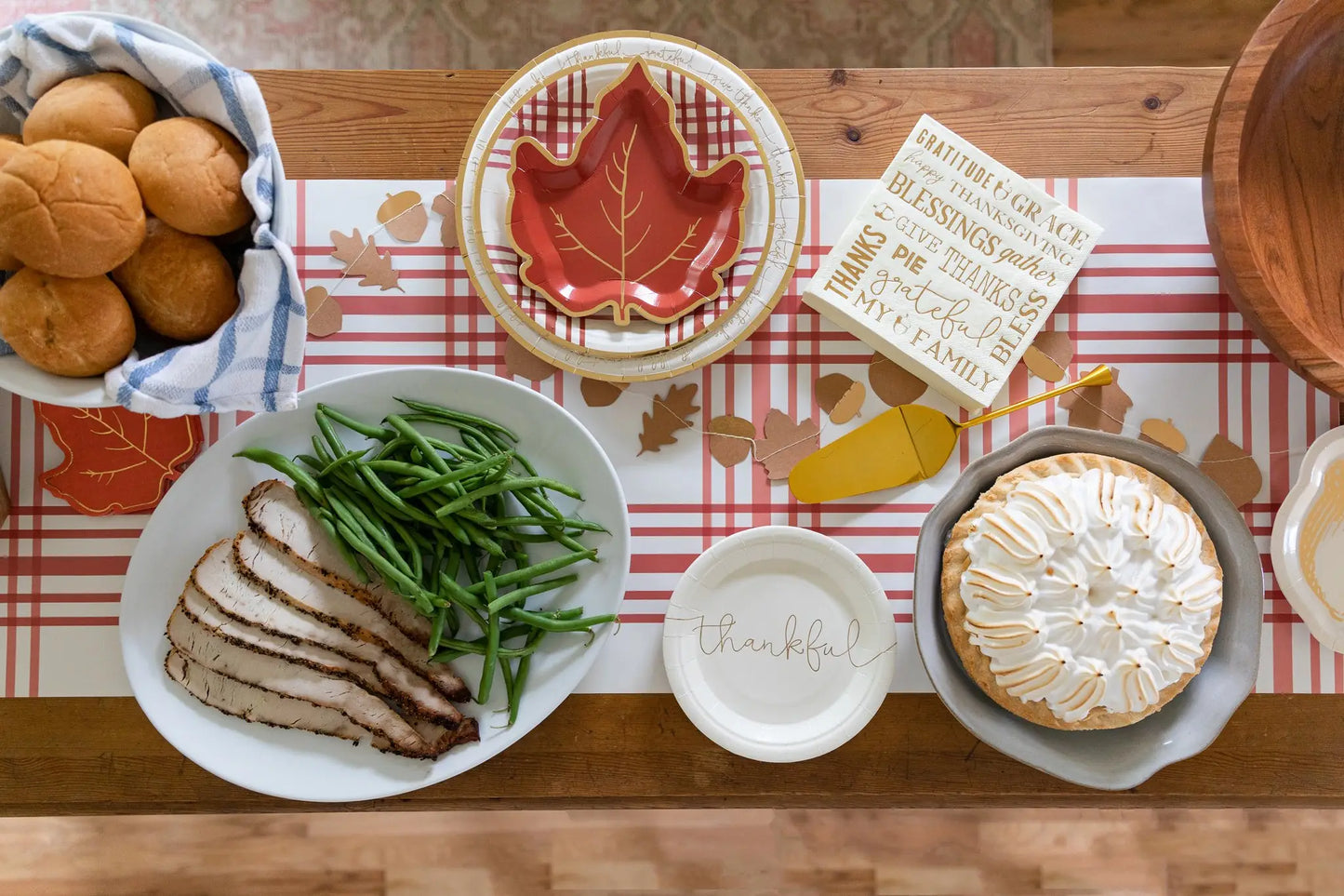 Words of Thanksgiving Gold Foil Large Plates (8 Count)