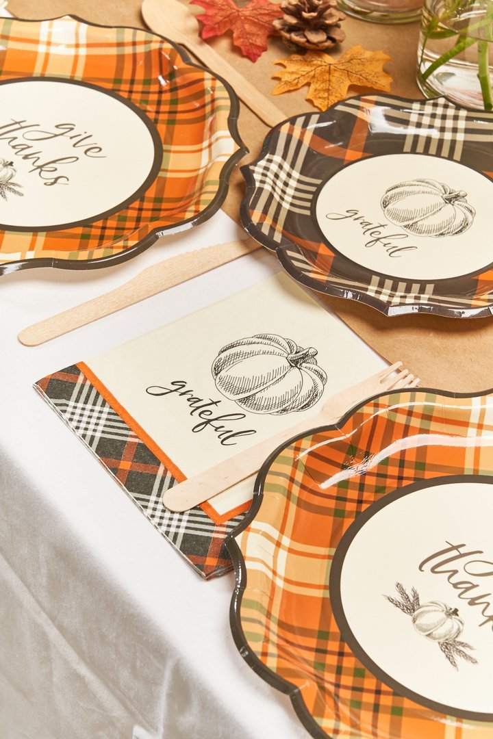 Rustic Harvest Large Plate (8 pk)