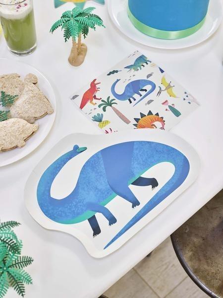 Party Dinosaur Shaped Plates (12 pk)