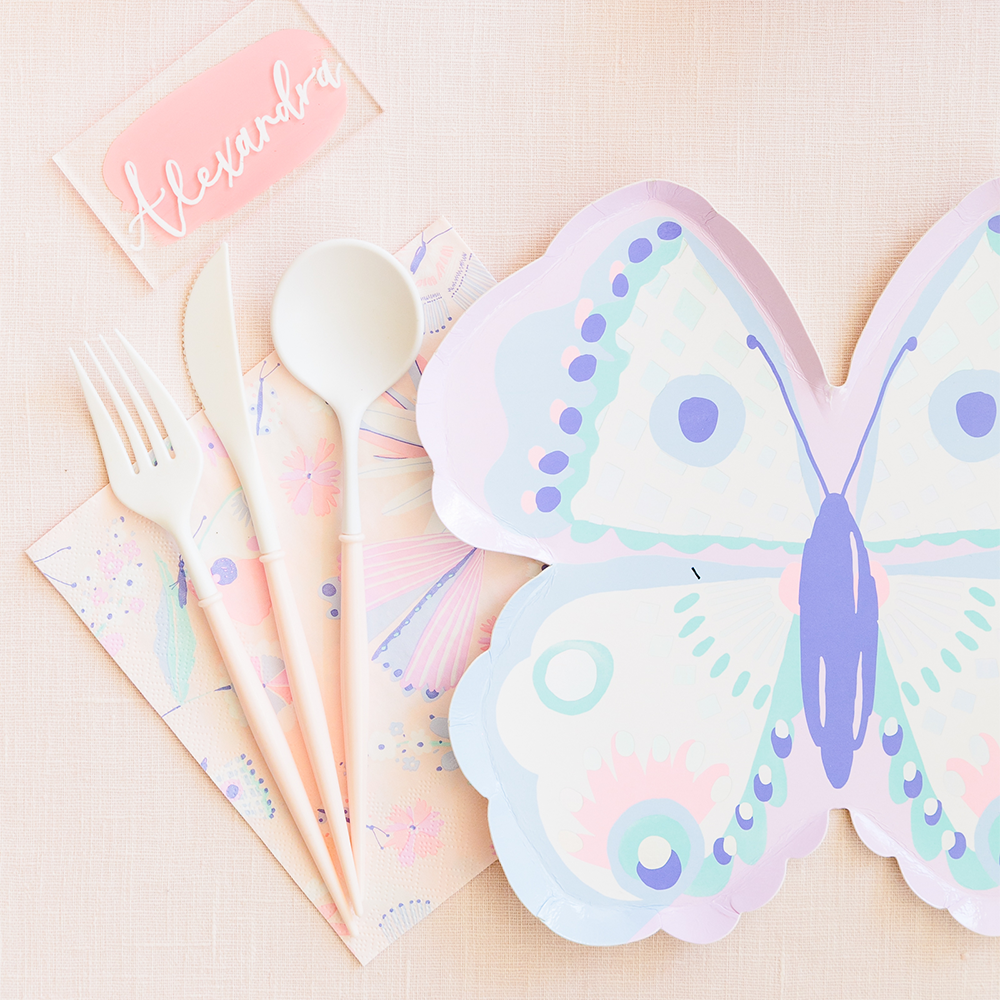 Flutter Large Plates (8 pk)