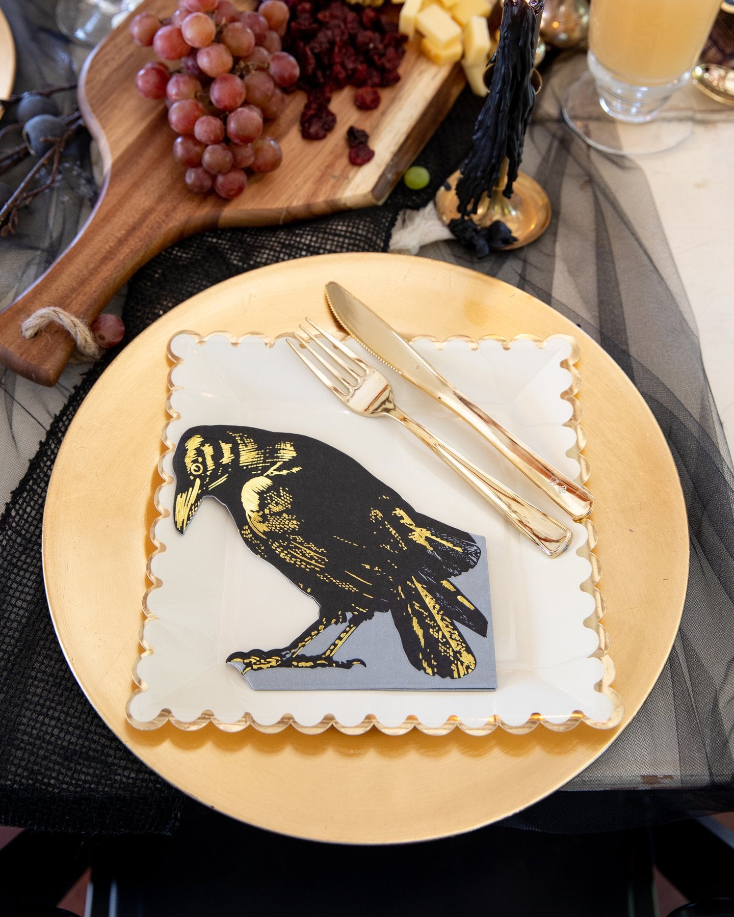 Happy Haunting Raven Shaped Napkin (18 ct)