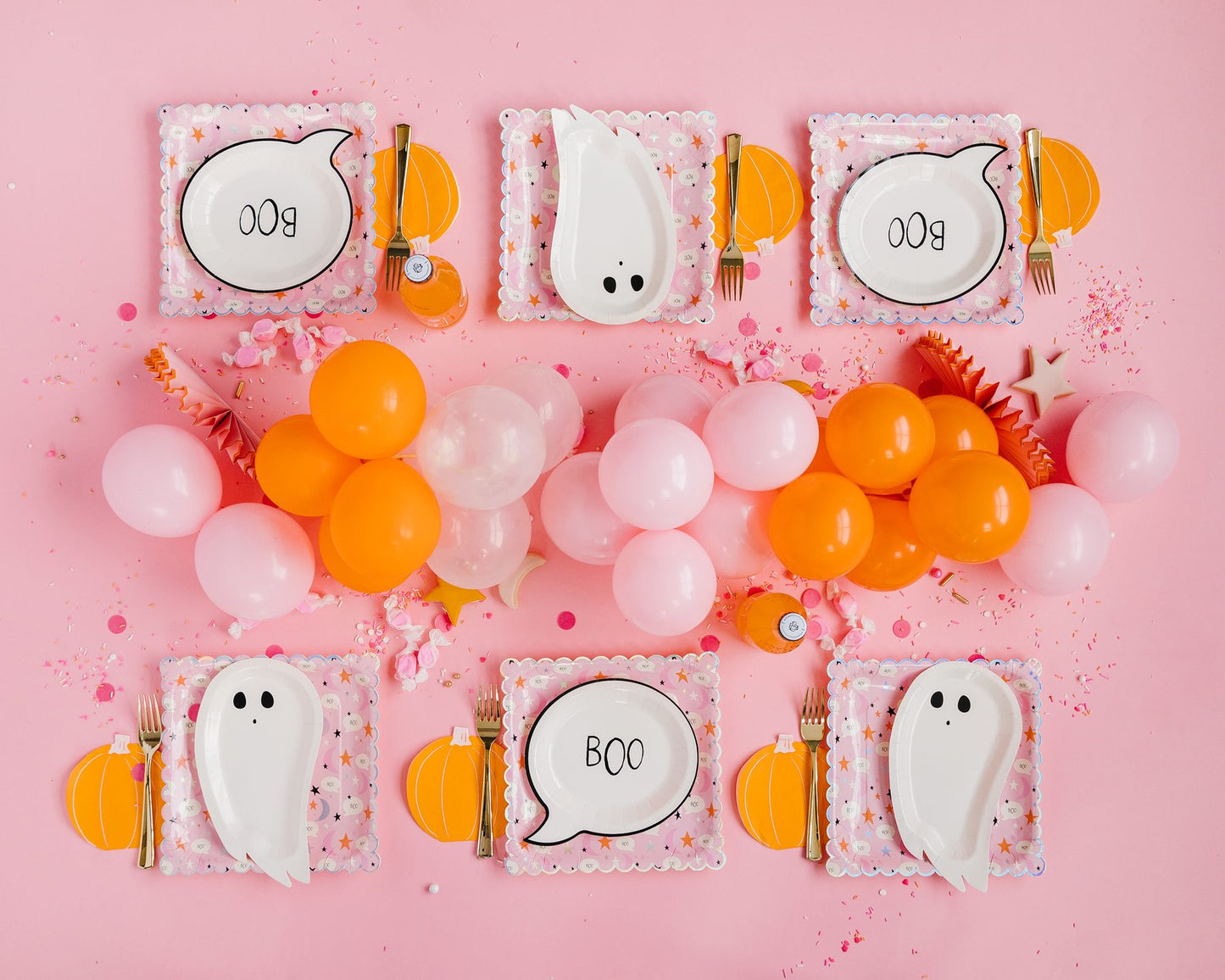 Happy Haunting Ghost Shaped Plate (9 ct)