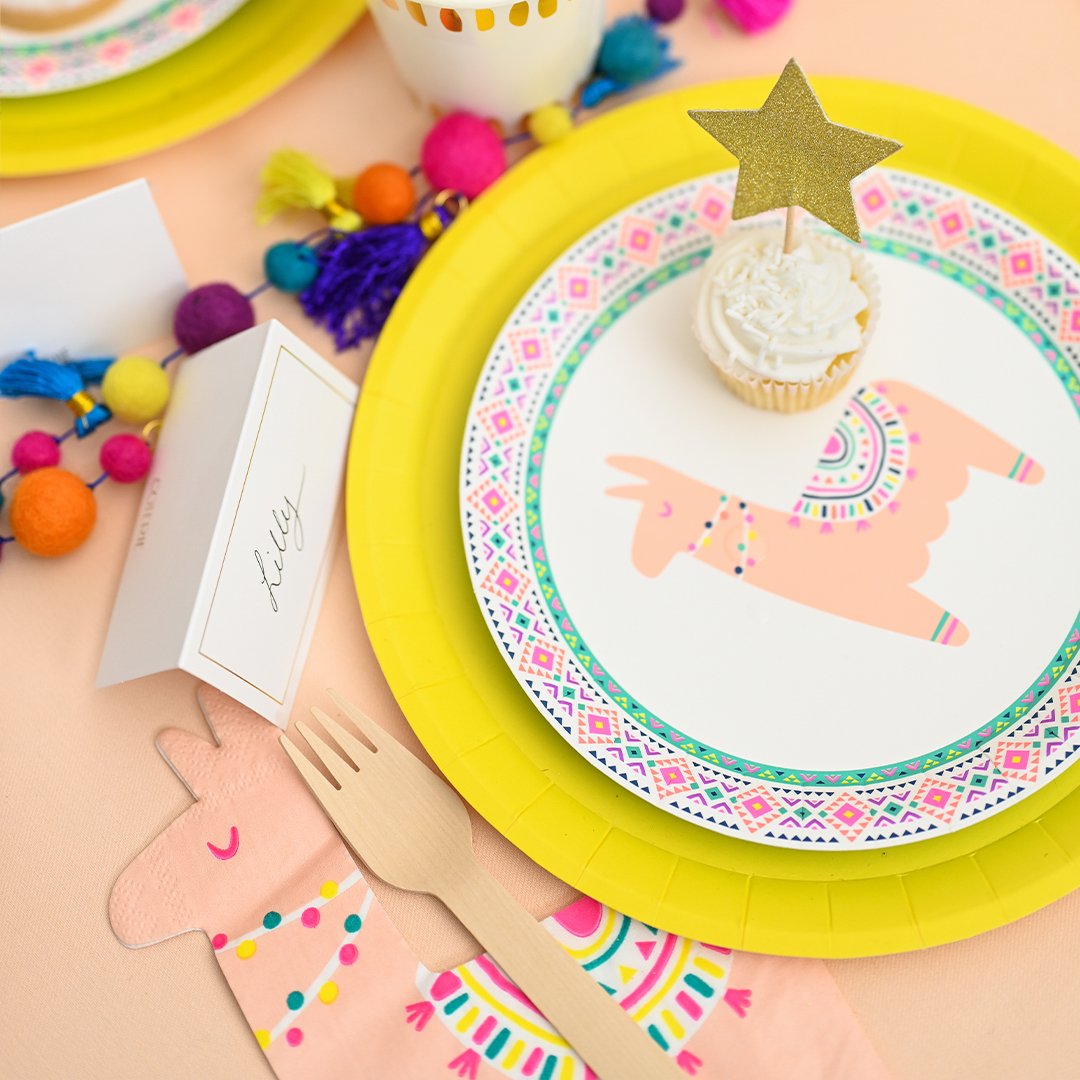 Pink Llama Small Plates (10 pk)