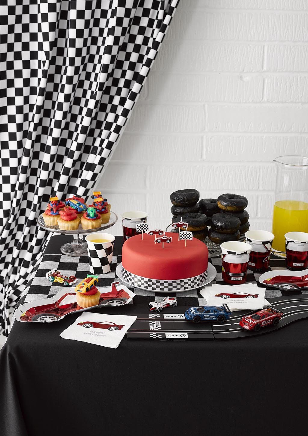 Party Racer Cups (8 pk)