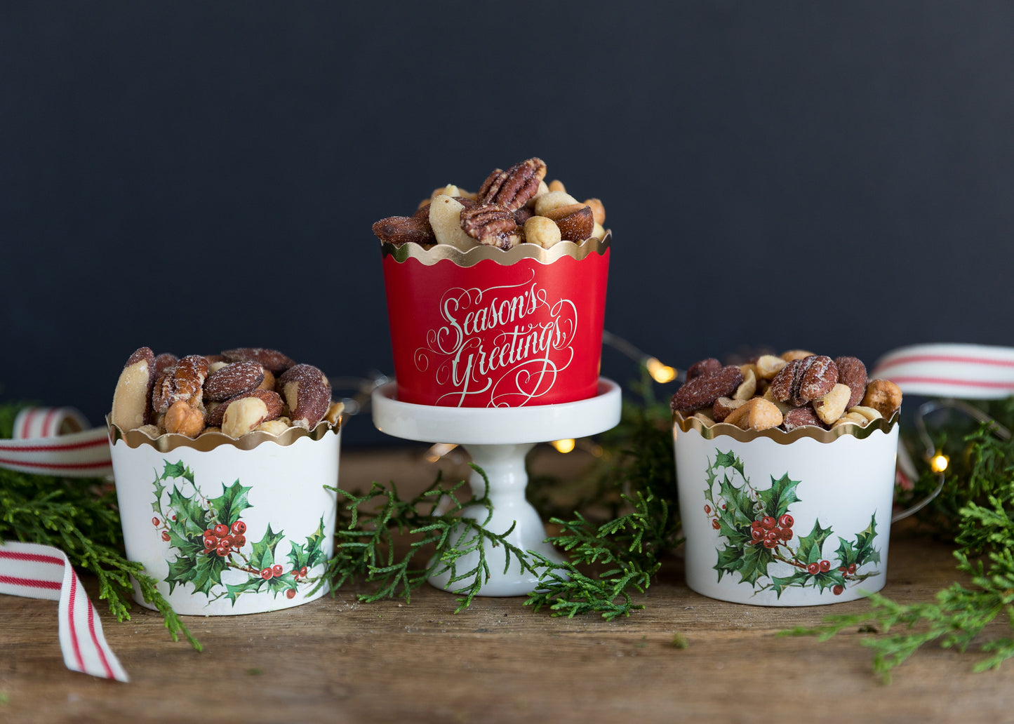 Season's Greetings & Plaid Baking and Treat Cups (50 pk)