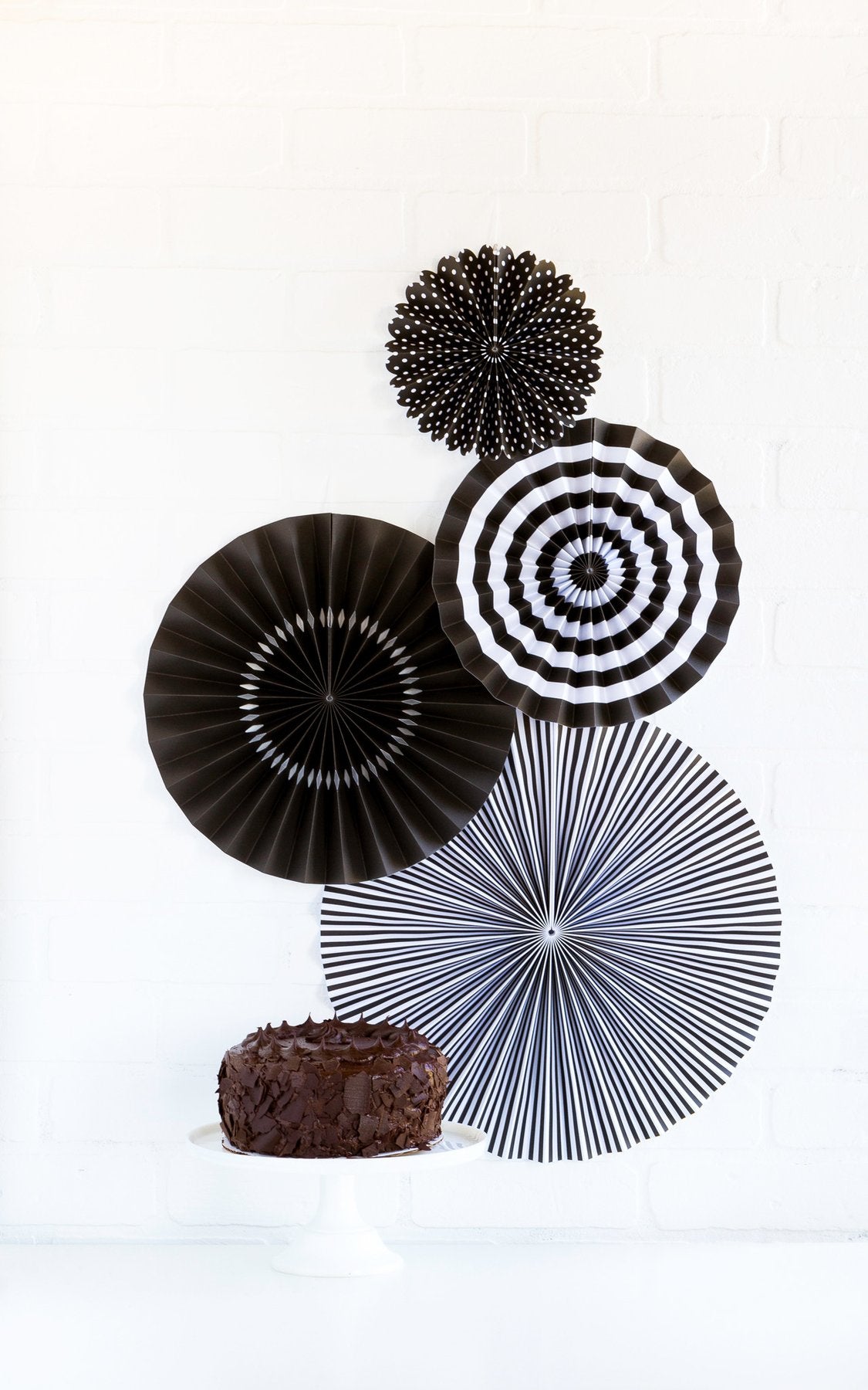 Party Fans: Black Onyx (4 pk)