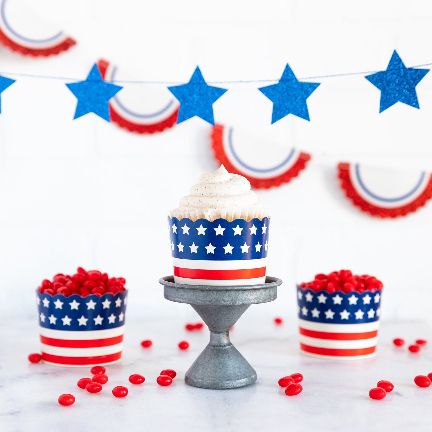 Stars & Stripes Baking and Treat Cups (24 pk)