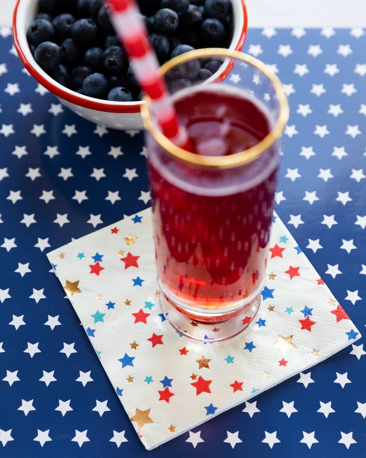 Blue and White Stars Table Runner (1 Count)
