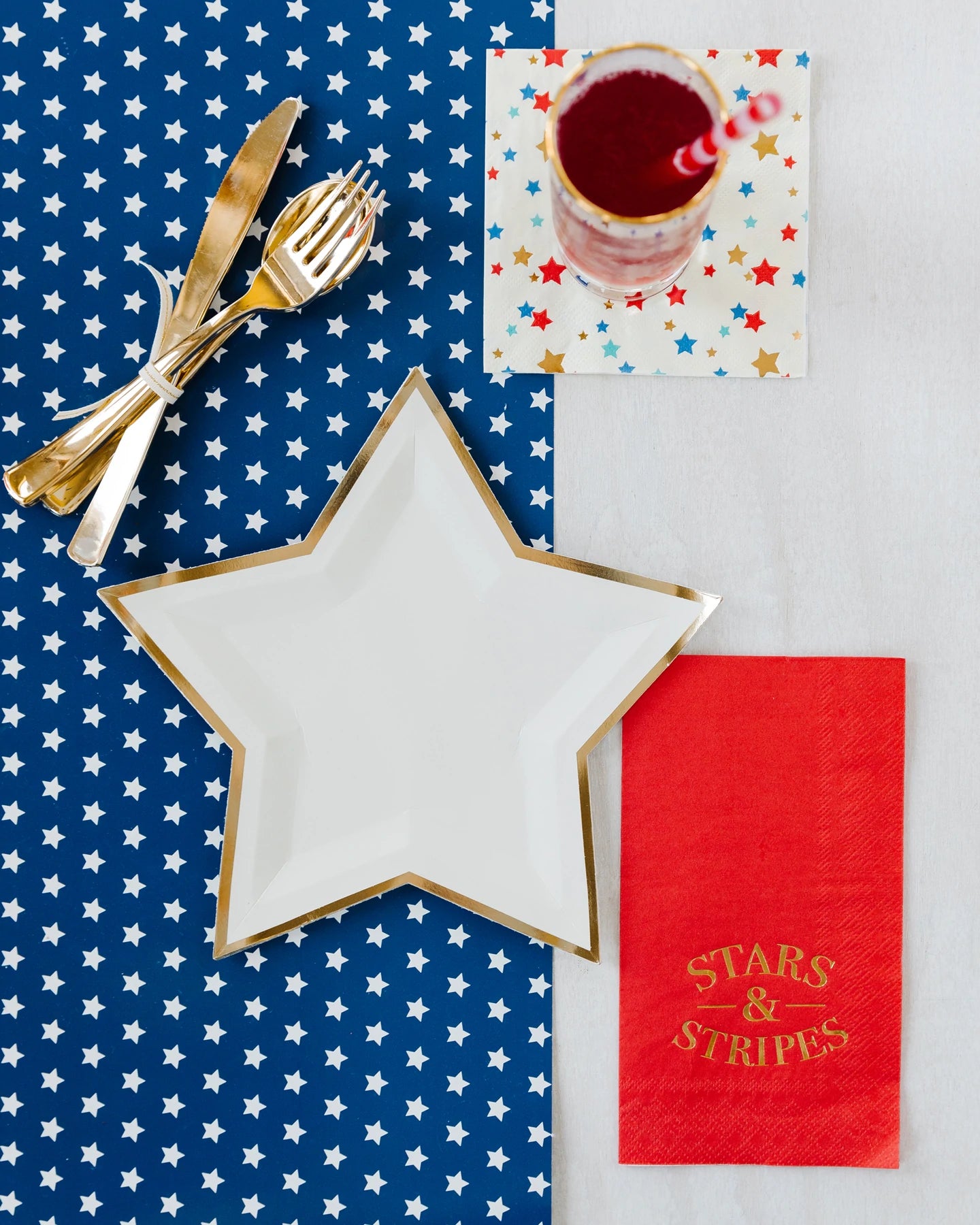 Blue and White Stars Table Runner (1 Count)