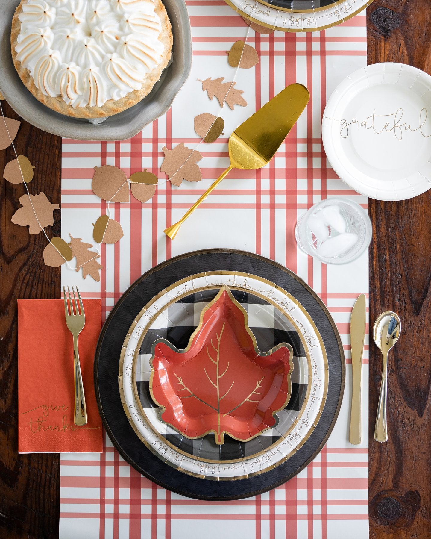 Harvest Maple Leaf Shaped Small Plates (8 pk)