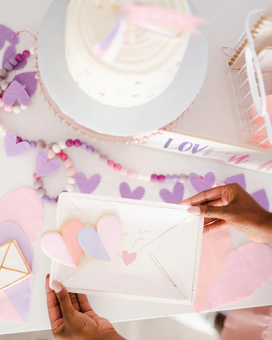Valentine Love Notes Plate (8 Count)