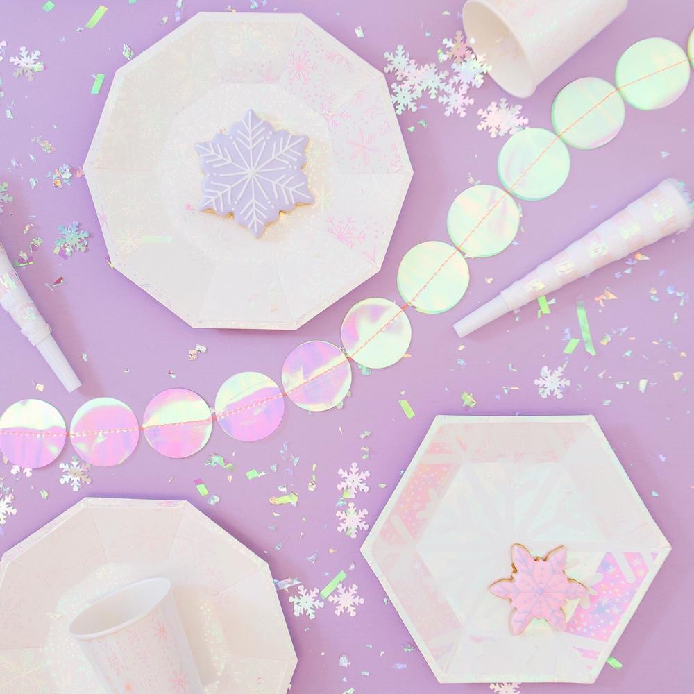 Frosted Snowflake Large Plates (8 pk)
