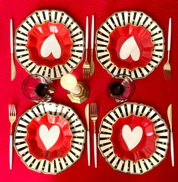 Ruby Heart Small Plates (8 Count)